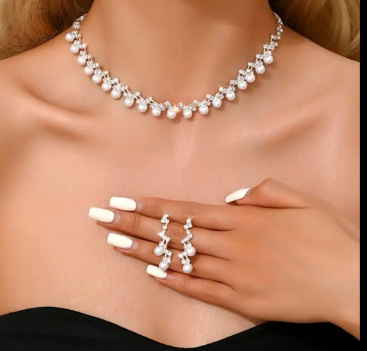 Set nupcial de collar y pendientes